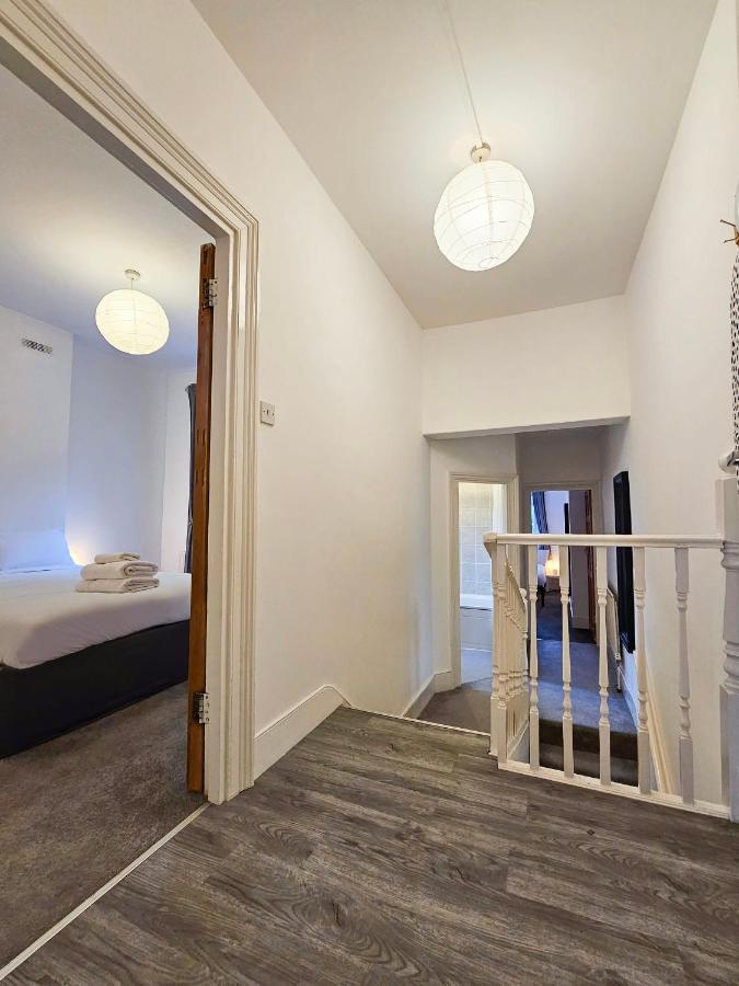 Brixton Flat Walk To O2 Academy & Clapham High St Londra